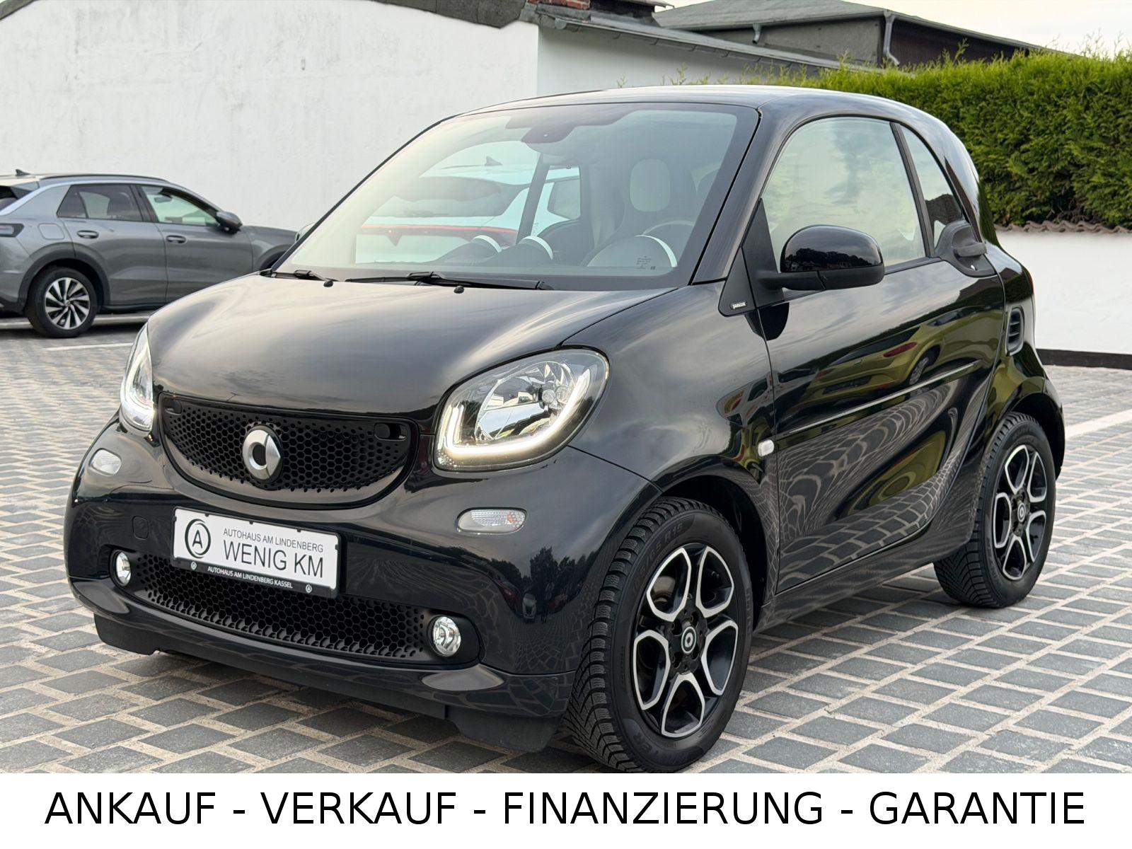 Smart ForTwo fortwo coupe Basis 52 kW*LED*SHZ*KLIMA