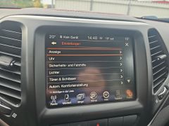 Fahrzeugabbildung Jeep Cherokee 3.2 Trailhawk 4WD