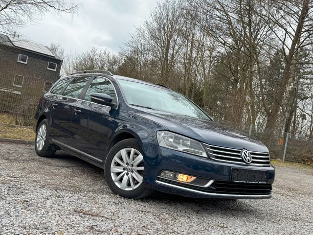 Volkswagen Passat Comfortline BlueMotion|1HD*NAVI*KLIMA*SHZ