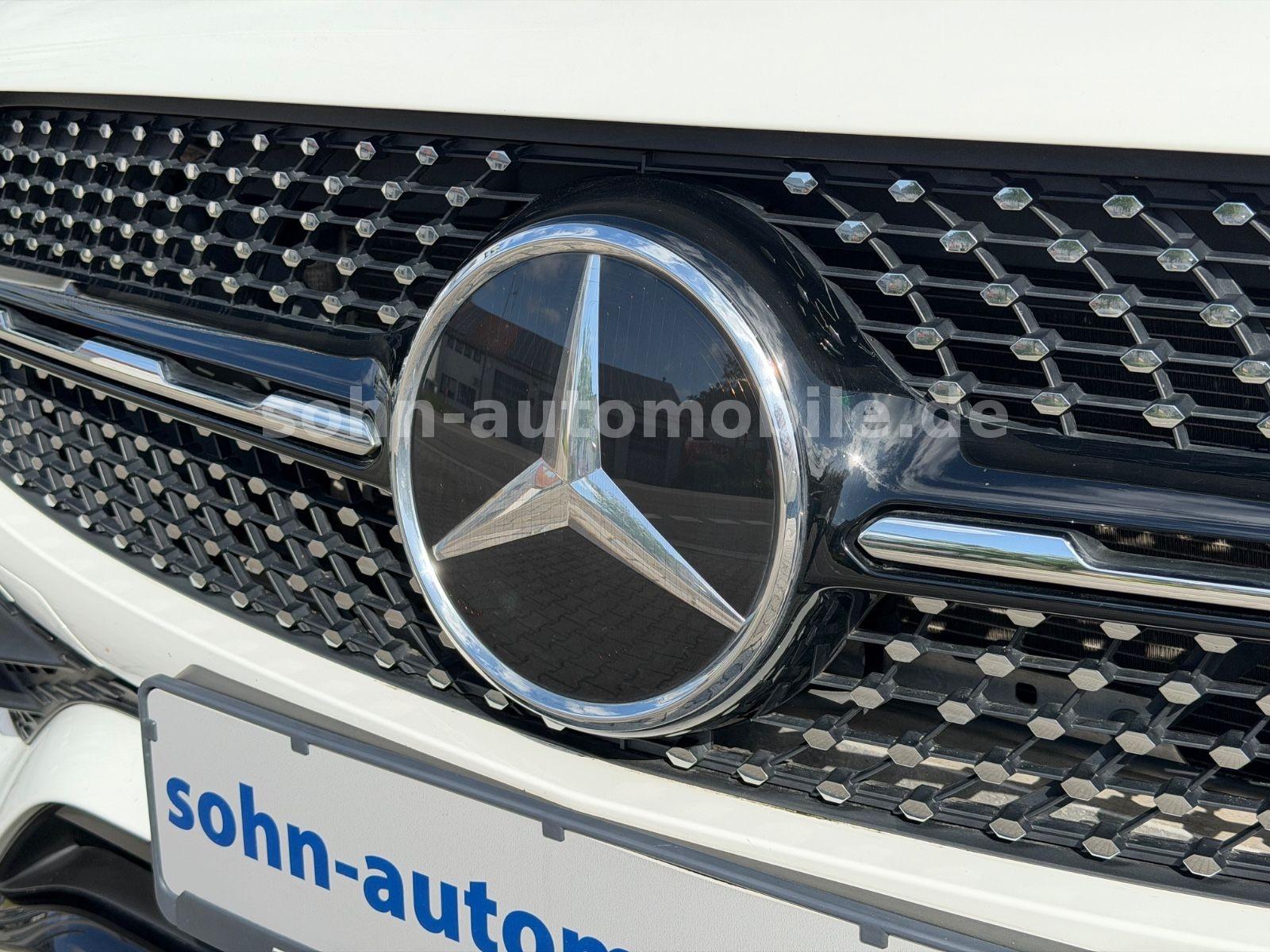Mercedes-Benz GLC 300 e 4M AMG-Line/Pano/Distro/Night/Wide/AHK