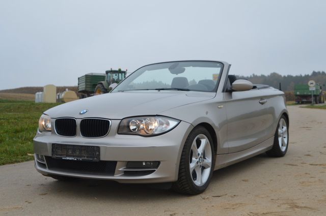 BMW 118i Cabrio/SZH/Leder/Service frisch