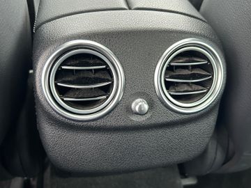 Bild 15 Mercedes-Benz E 300 de 4Matic Avantgarde AHK