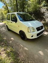 Opel Agila - gebrauchte Opel Agila aus dem Jahr 2005