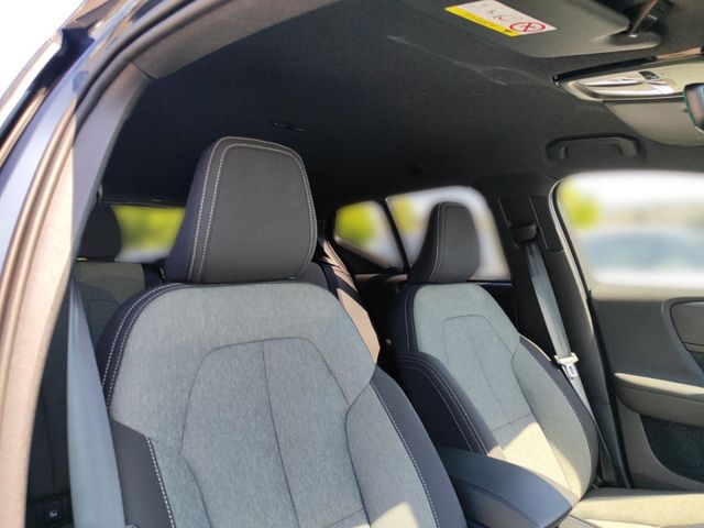 VOLVO XC 40 (Bild 25 von Array)