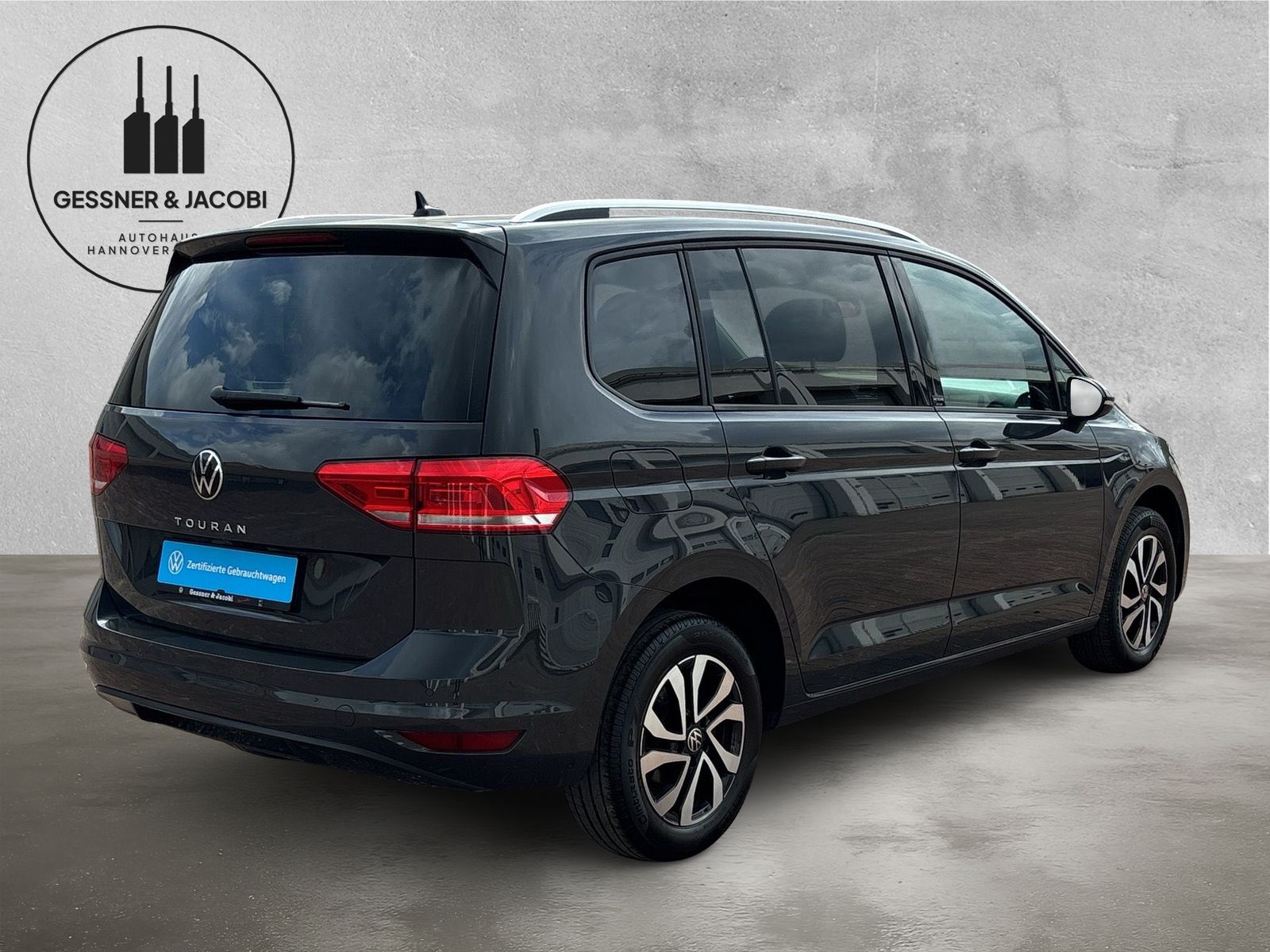 Volkswagen Touran Comfortline 1.5 TSI DSG RFK App-Connect imagem 3