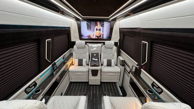 Mercedes-Benz Sprinter 519 VIP FIRST-CLASS  One of One Limited