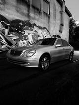 Mercedes-Benz Mercedes W211 E320 wer heute kommt 3600 - Mercedes-Benz E 320 in Bochum