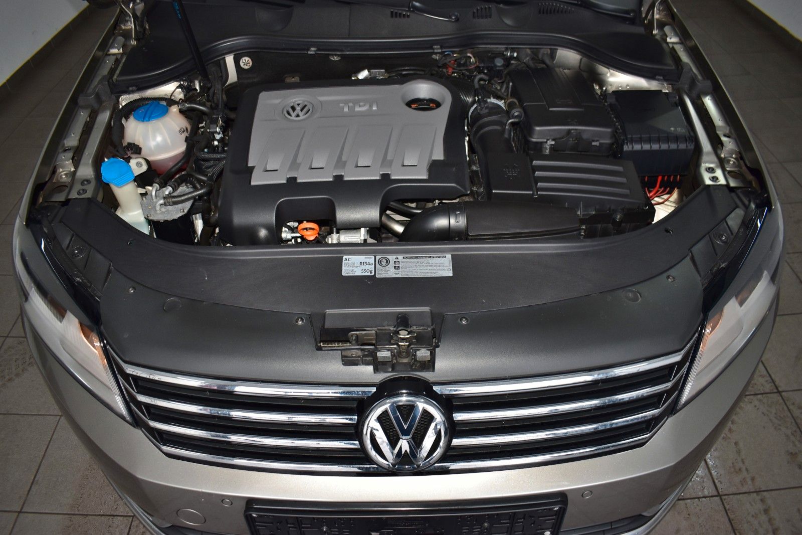 Fahrzeugabbildung Volkswagen Passat Lim. Comfortline BlueMotion Navi,SH,SR+WR