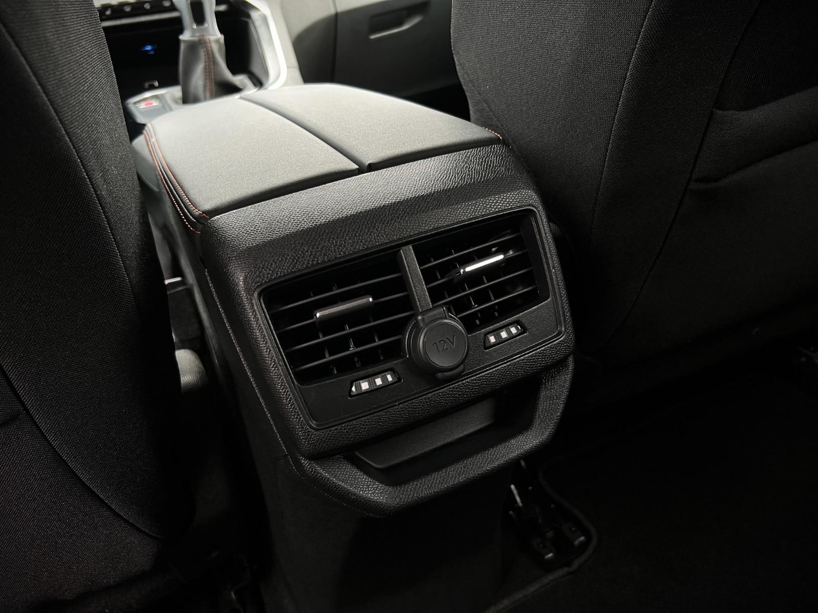 Peugeot 5008 BlueHDi 130 Active*NAVI*KAMERA*DAB*SHZ*SPUR