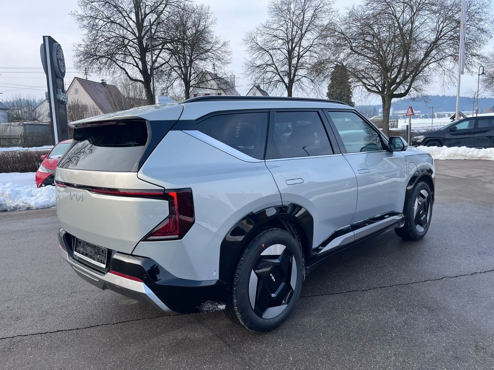 Fahrzeugabbildung Kia EV5 Kamera Totwinkel Ambiente LED Sound uvm.