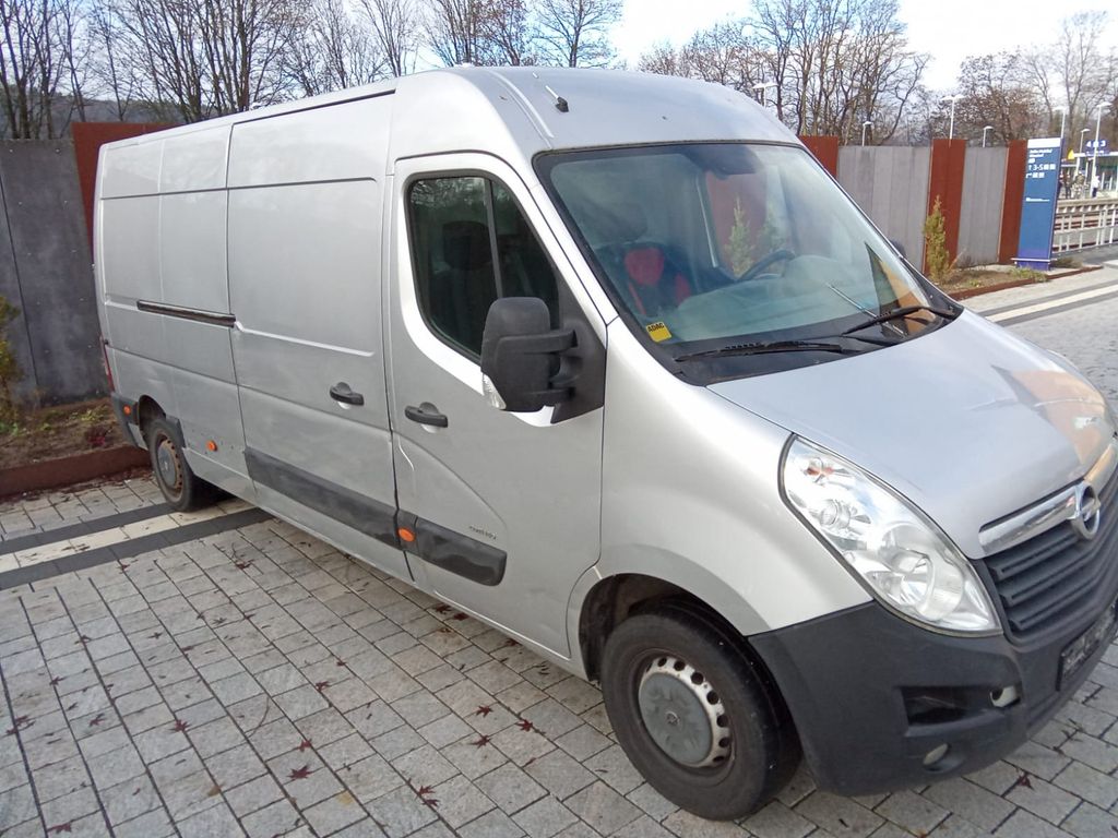 Opel Movano