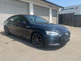 Audi A5 Lim.*40 TDI 190 Ps*Autom/Leder/Nav/Xen/ACC/19 - mit Diesel-Antrieb: Schwarz, Sportfahrwerk