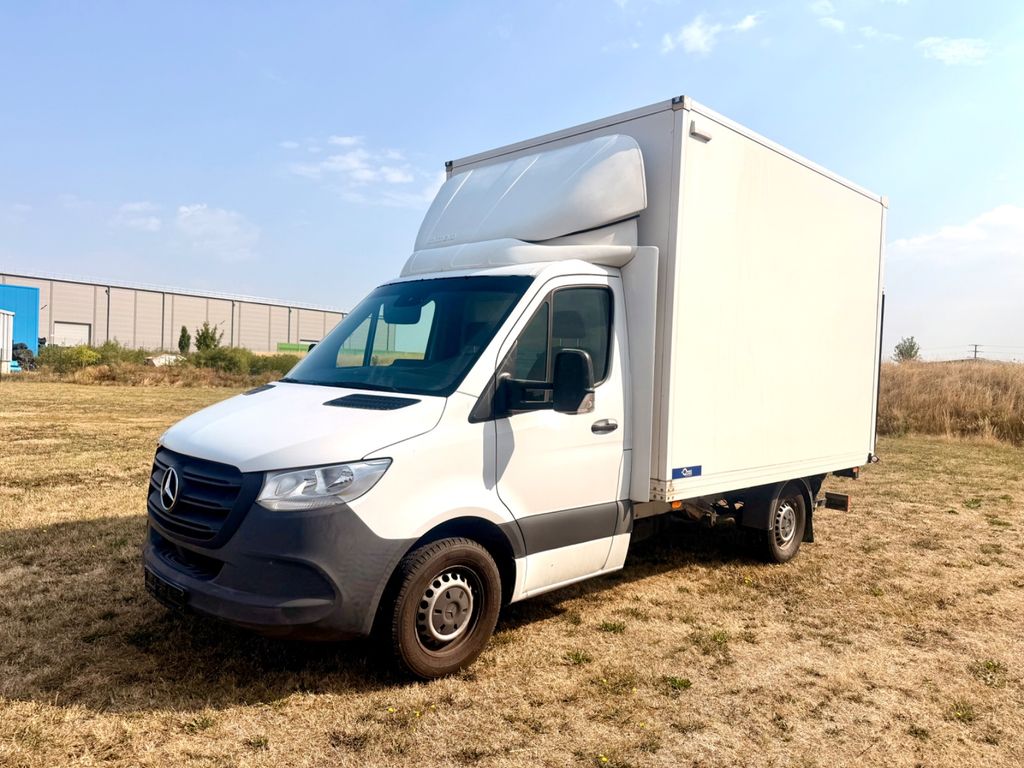 Image of Mercedes-Benz Sprinter