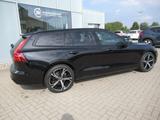 Volvo V60 B4 Benzin Ultra Dark Automatik - Volvo V60 in Rostock