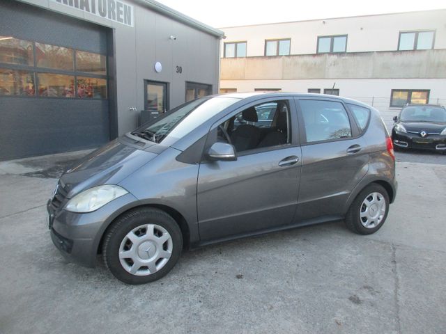 Mercedes-Benz A 170 A -Klasse   Klima, AHK, Sitzh. !!!