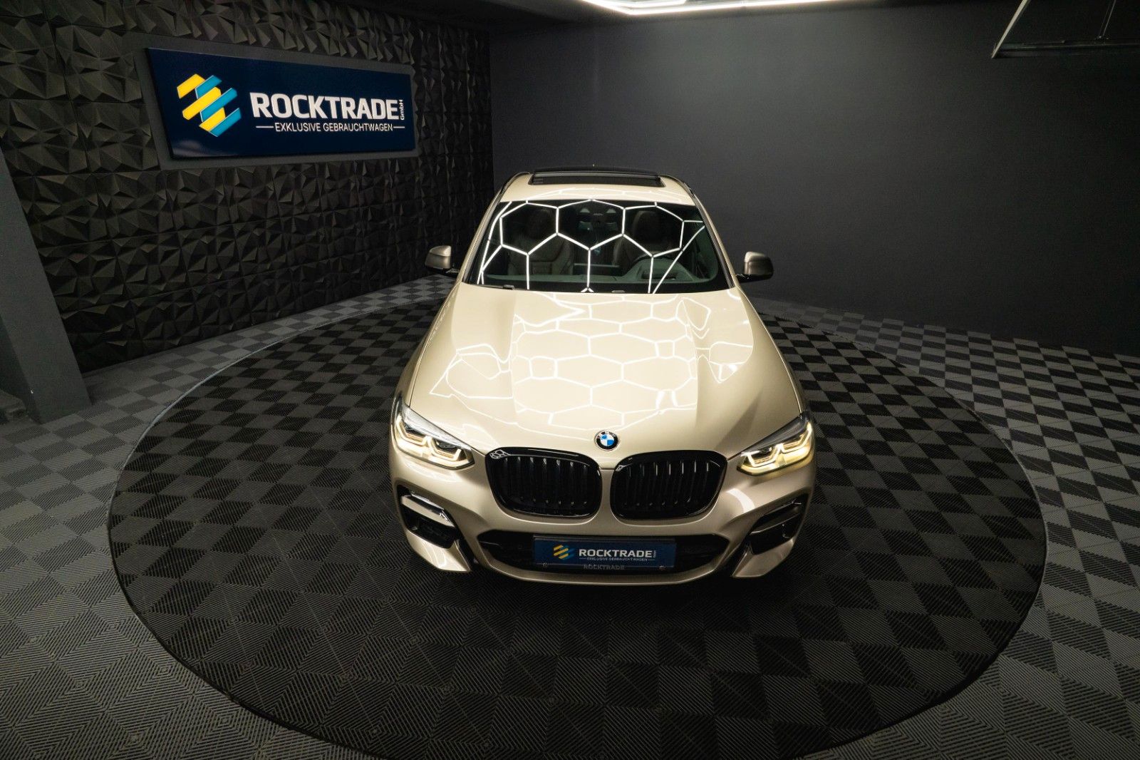 Fahrzeugabbildung BMW X4 M40i M Performance Shadow Line | Pano | LED