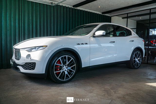 Maserati Levante S PANO/ACC/MEMORY//LANE/21"/CARPLAY