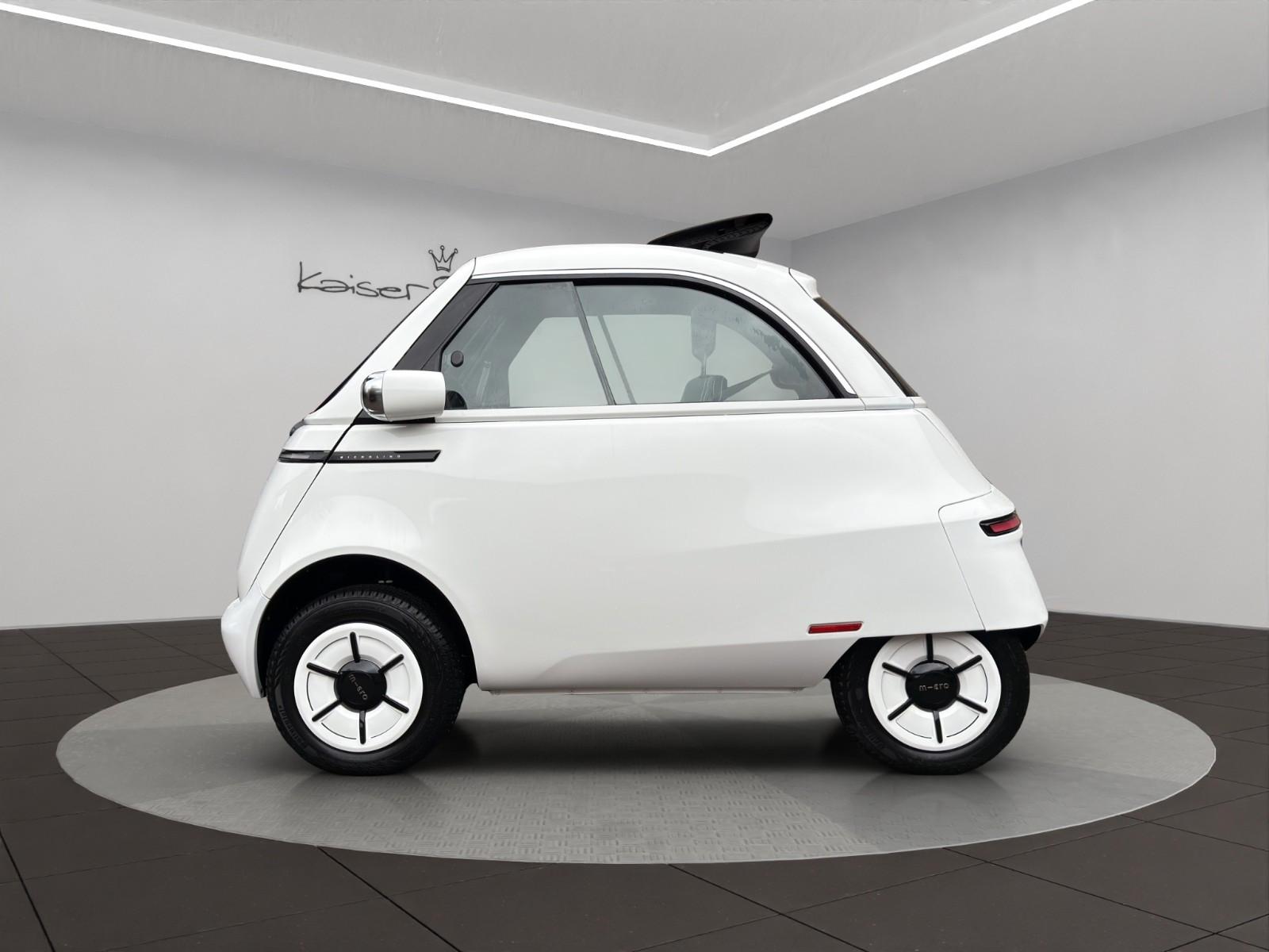 Microlino L7 Santorino White *1. Hand*Faltdach*