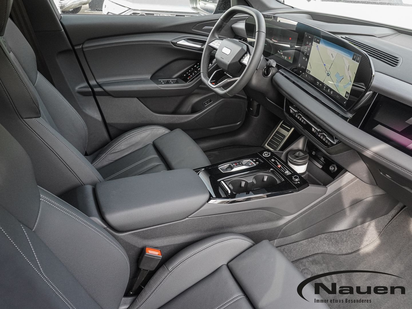 Audi Q6 e-tron - Bild 10
