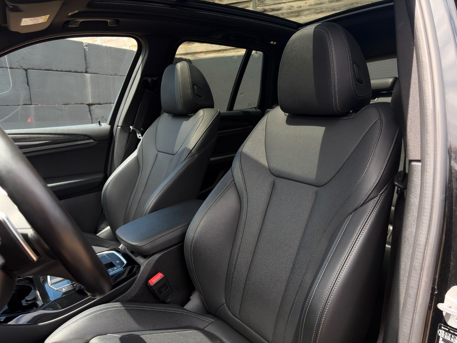 Fahrzeugabbildung BMW X3 xDrive30d M Sport LcProf. Pano Kamera Temp.