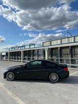 BMW 3er Coupe 330d E92 N57 M Paket - BMW aus 2009: 5er