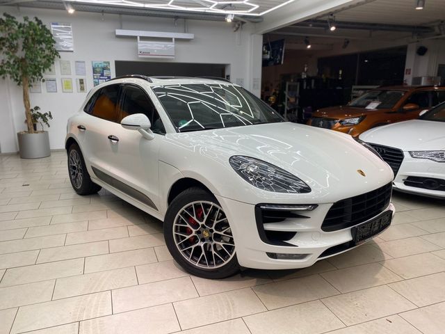 Porsche Macan GTS 3.0 Leder Alcantara Navi Pano Bi-Xenon