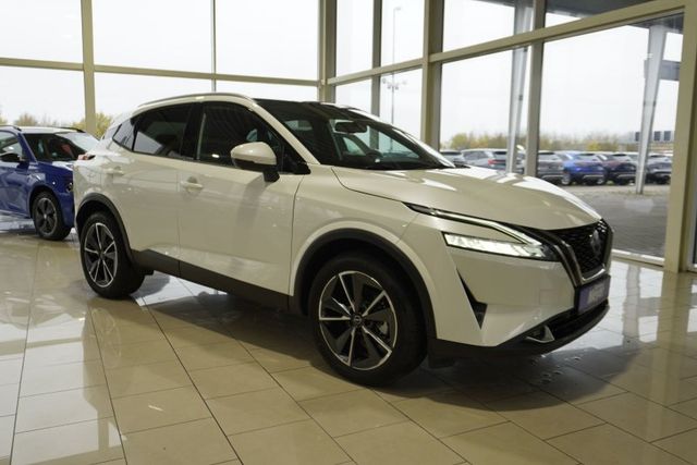 Nissan Qashqai Tekna 1,3 DIG-T Xtronic UPE=45000 Euro  