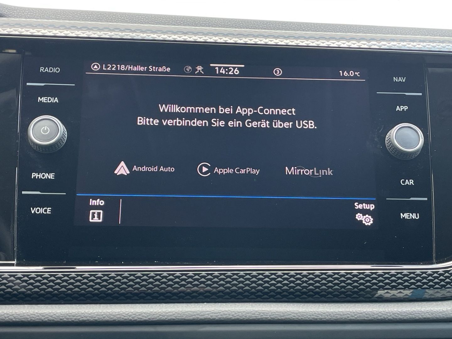 Polo 1.0 TSI DSG Active Kamera/Keyless/Navi/LED/