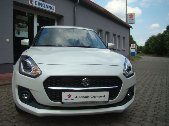 Suzuki Swift 1.2 HYBRID Comfort,Sitzheizung,Rückfahrka.