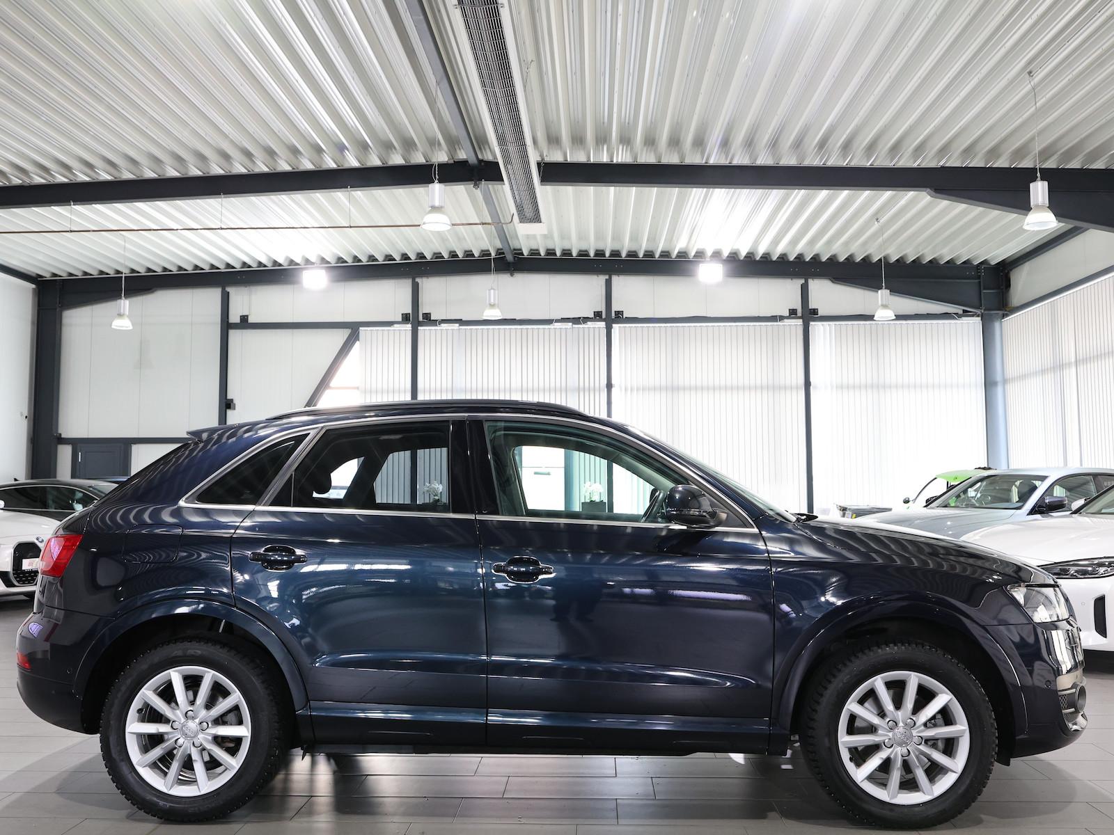 Audi Q3 2.0 TFSI QUATTRO SPORT / NAVI+KAMERA / ALLRAD