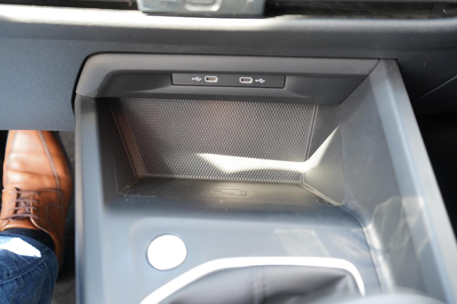 Volkswagen Golf VIII 1.5 16V TSI United Navi LED Keyless-Go, миниатюра 17