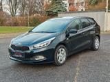 Kia cee'd / Ceed*wenig km*Klimaauto*Extras - gebrauchte Kia cee'd / Ceed aus dem Jahr 2013