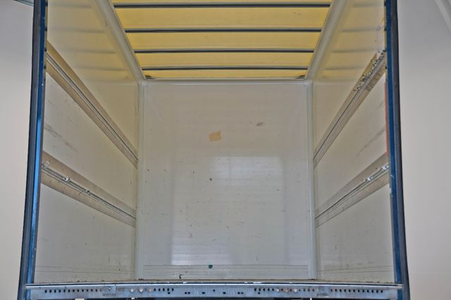 Fahrzeugabbildung Mercedes-Benz Sprinter 316 CDI/43 LR Koffer LBW Klima #72T481