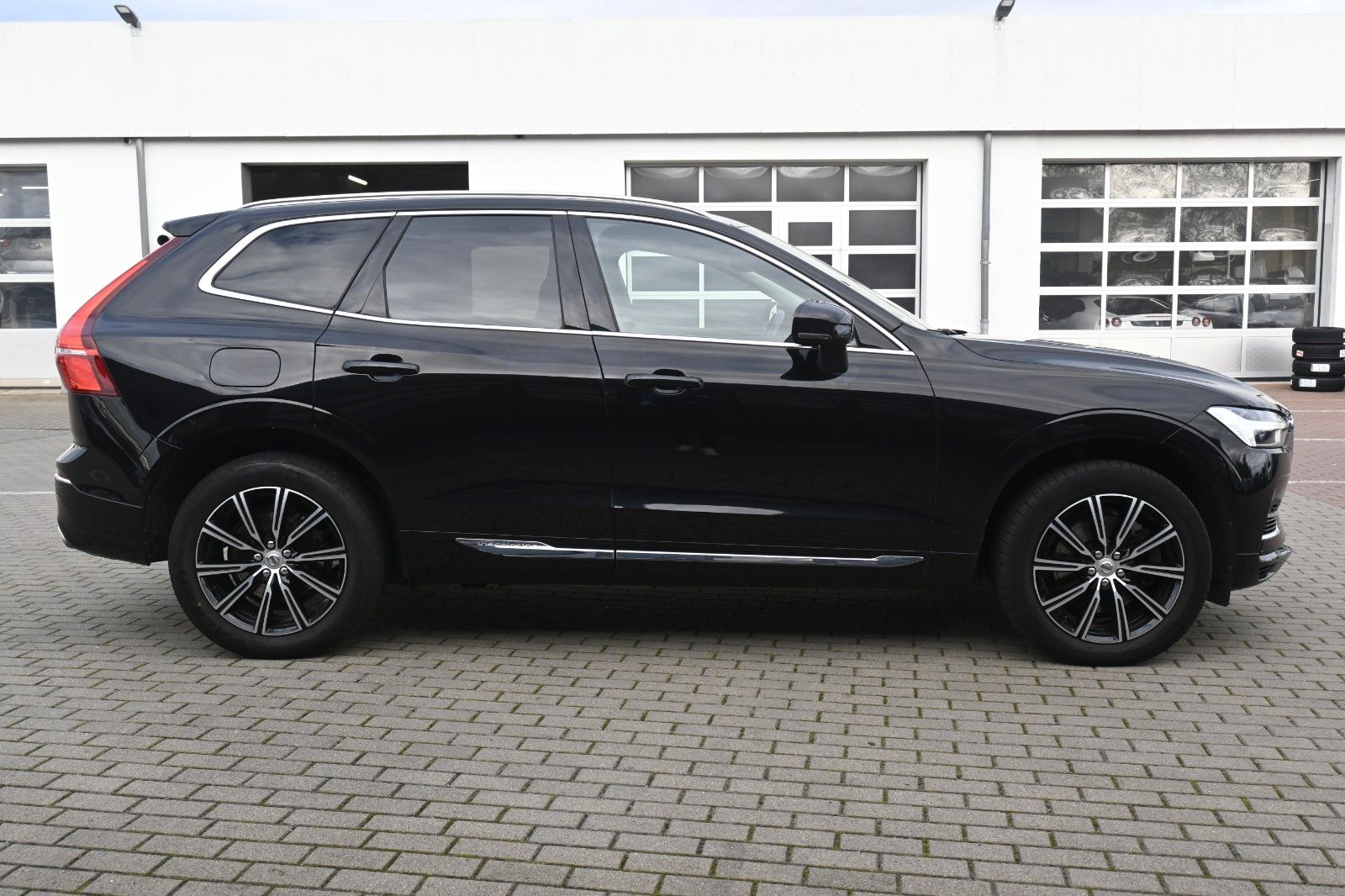 Fahrzeugabbildung Volvo XC60 T8 RC AWD Inscription*PANO*RFK*BLIS*DAB*AHK