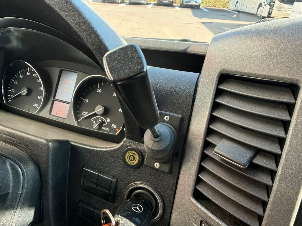 Car thumbnail