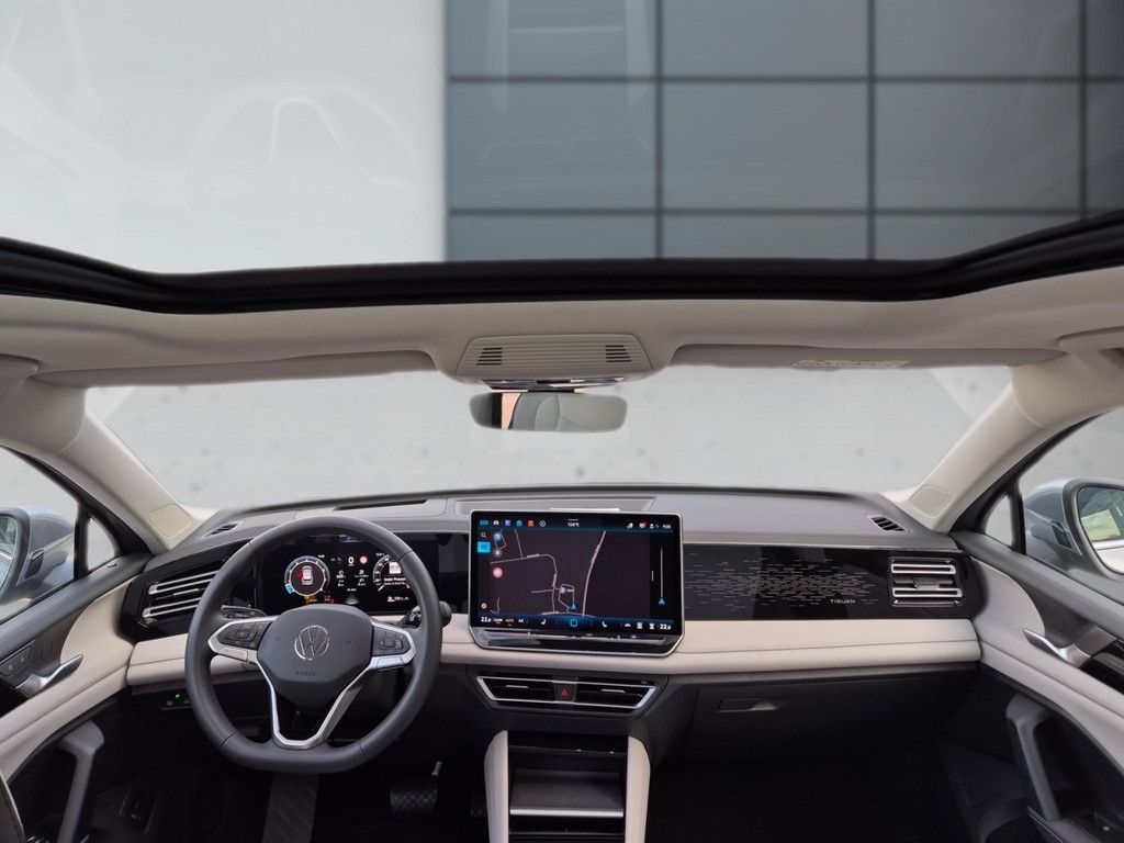 Tiguan 1.5 eTSI Elegance *DSG*MATRIX*STANDH*AHK*