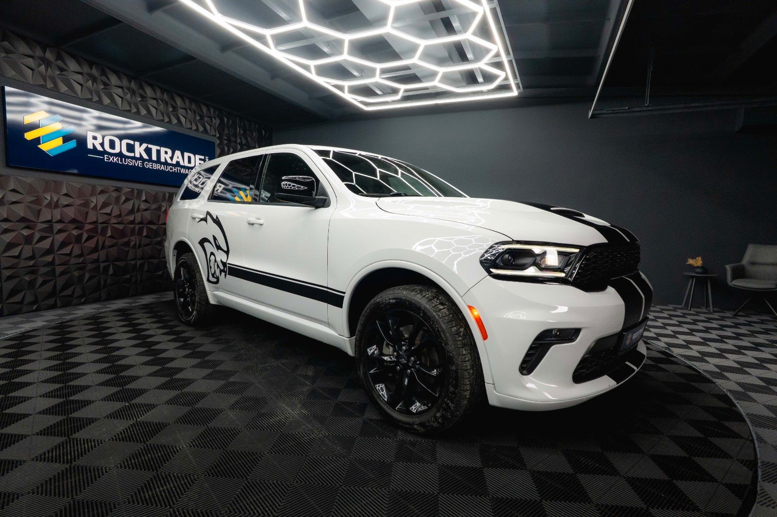 Fahrzeugabbildung Dodge Durango 3.6 V6 GT 4x4 SRT Night-Paket Modell 22