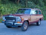 Jeep Wagoneer 4*4 V8 5.9 'Top Original Zustand' - Jeep Wagoneer mit Benzin-Antrieb: Geländewagen