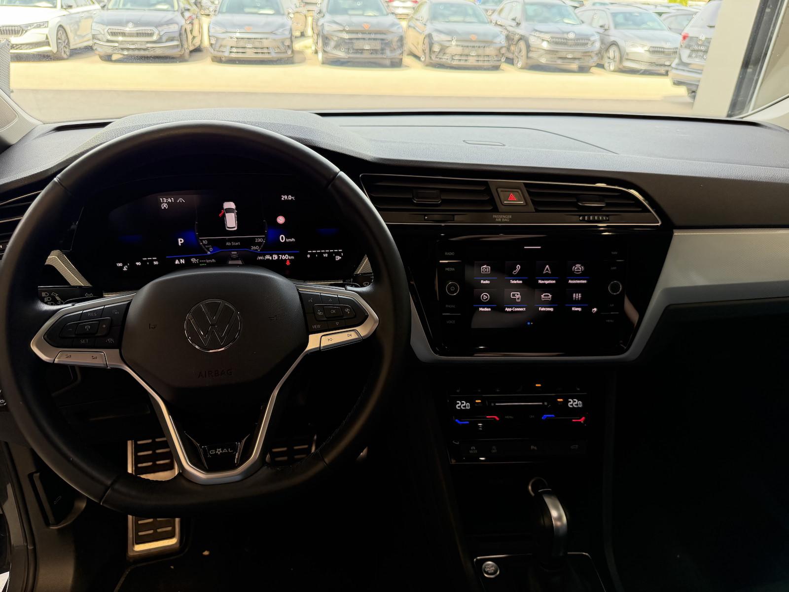 Volkswagen Touran 1.5TSI DSG Goal 7 Sitze NAVI Heckkl.el., миниатюра 12