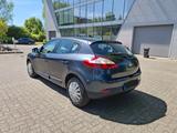 Renault Megane 1.6  1Hand - Renault Megane Gebrauchtwagen in Hannover
