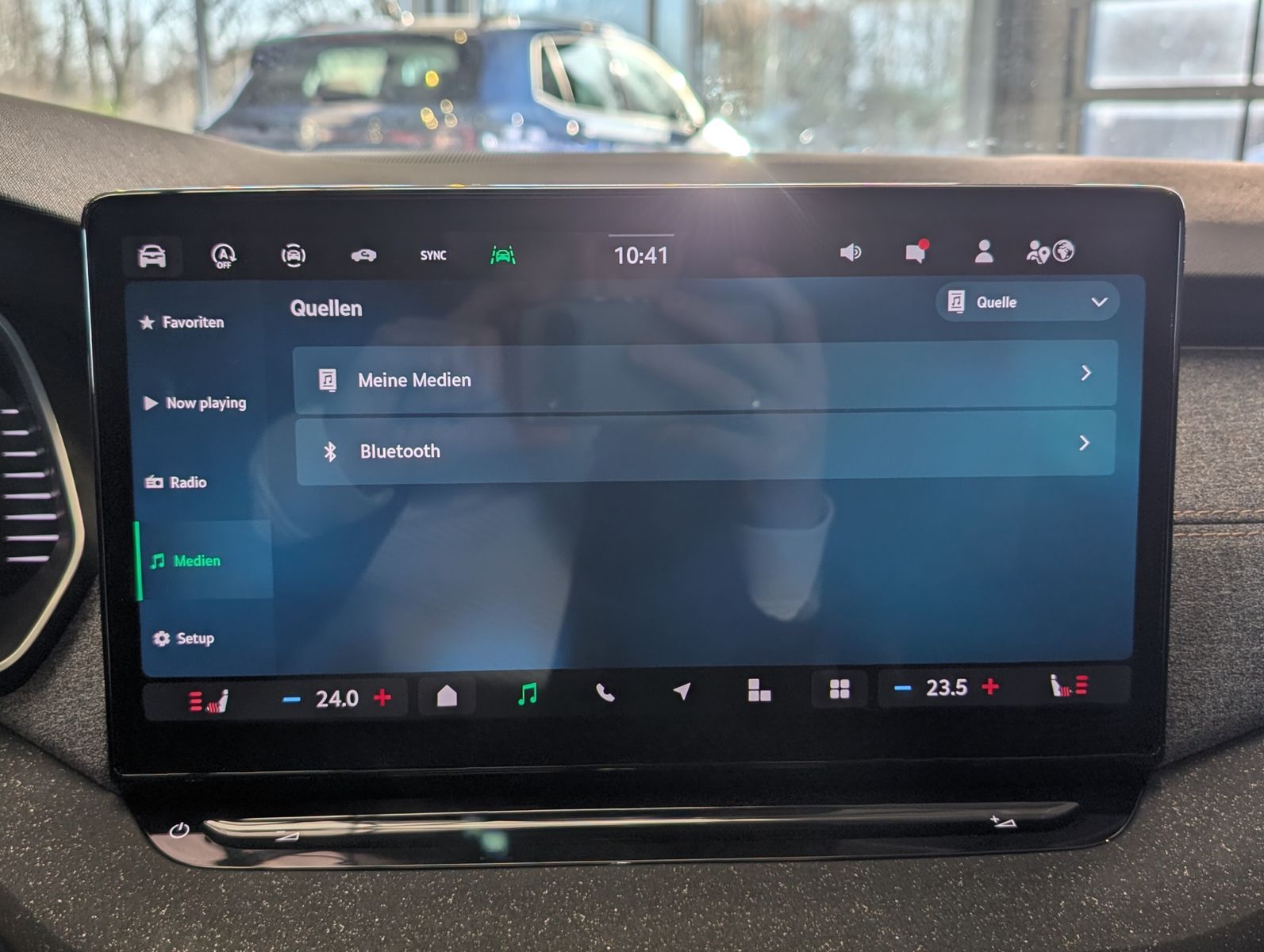 Fahrzeugabbildung SKODA Octavia 1.5 TSI mHEV DSG ACC Style-Paket AHK 17"