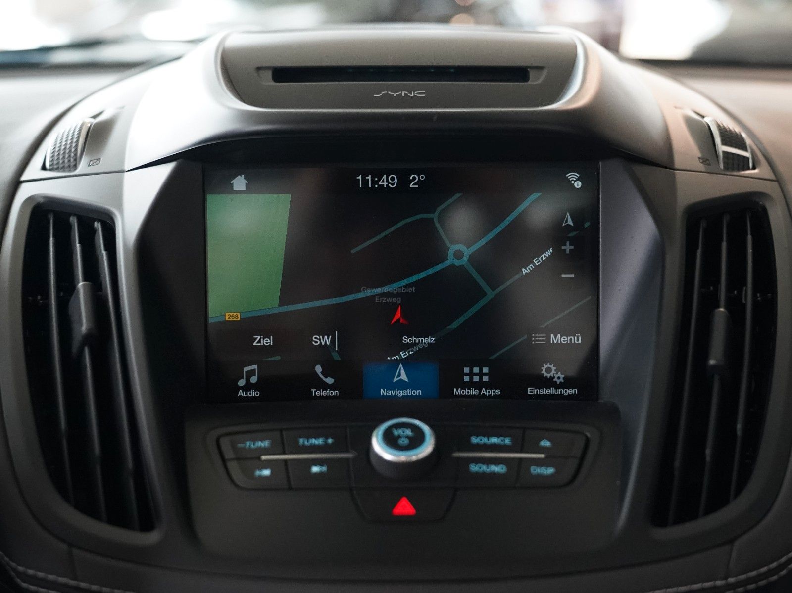 Fahrzeugabbildung Ford Kuga Vignale/4x4/AUTOMATIK/KAMERA/NAVIGATION/LED