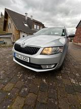 Skoda Octavia 2.0 TDI Kombi  - Skoda Octavia von privat