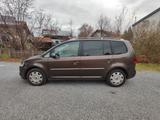 Volkswagen Touran 1.6 TDI Highline BlueMotion Technolog... - Volkswagen Touran: TDI Bluemotion