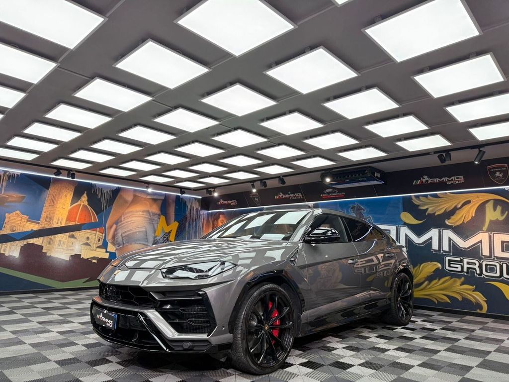 Image of Lamborghini Urus