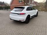 Porsche Macan - - - Porsche Gebrauchtwagen in Delmenhorst