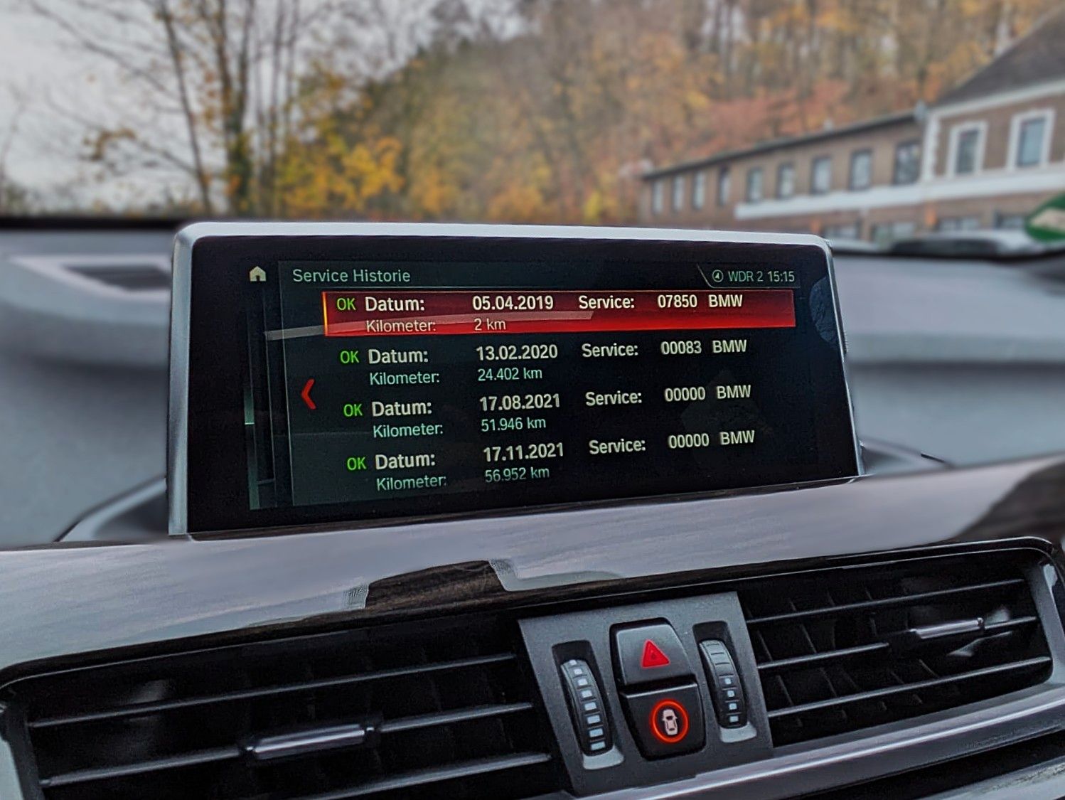 Fahrzeugabbildung BMW X1 XDRIVE 20i M SPORT LEDER PANO ACC NAVI-PL LED