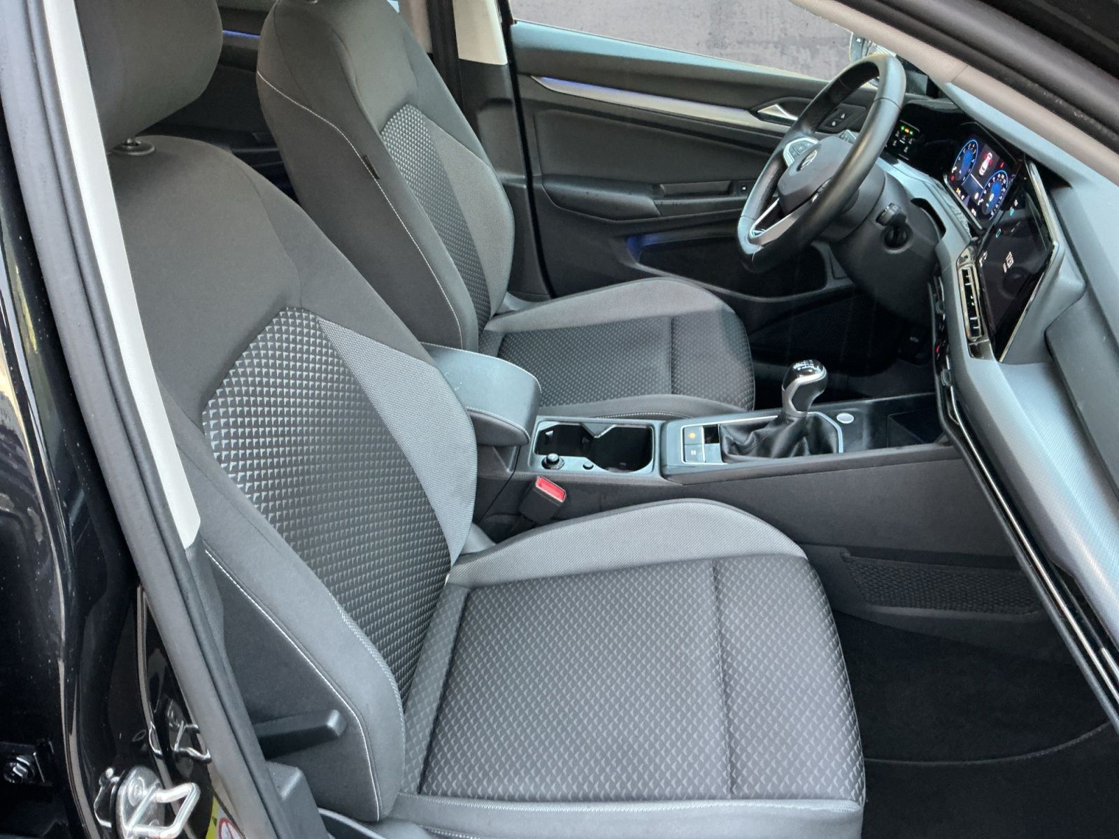 Volkswagen Golf - Bild 13