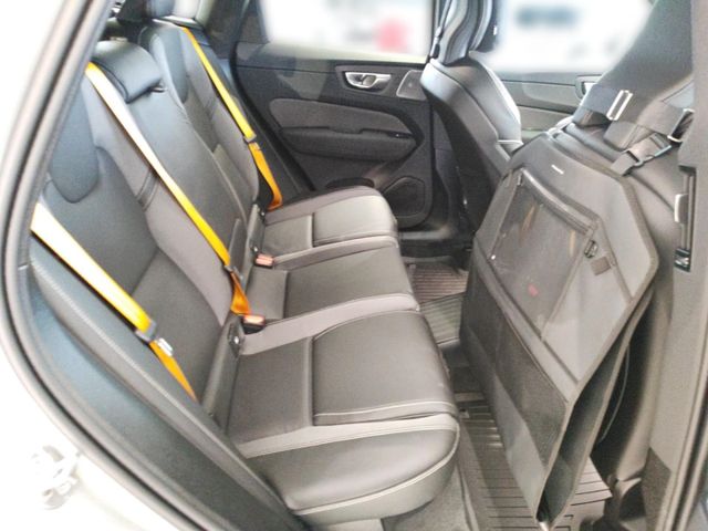 VOLVO XC 60 (Bild 22 von Array)