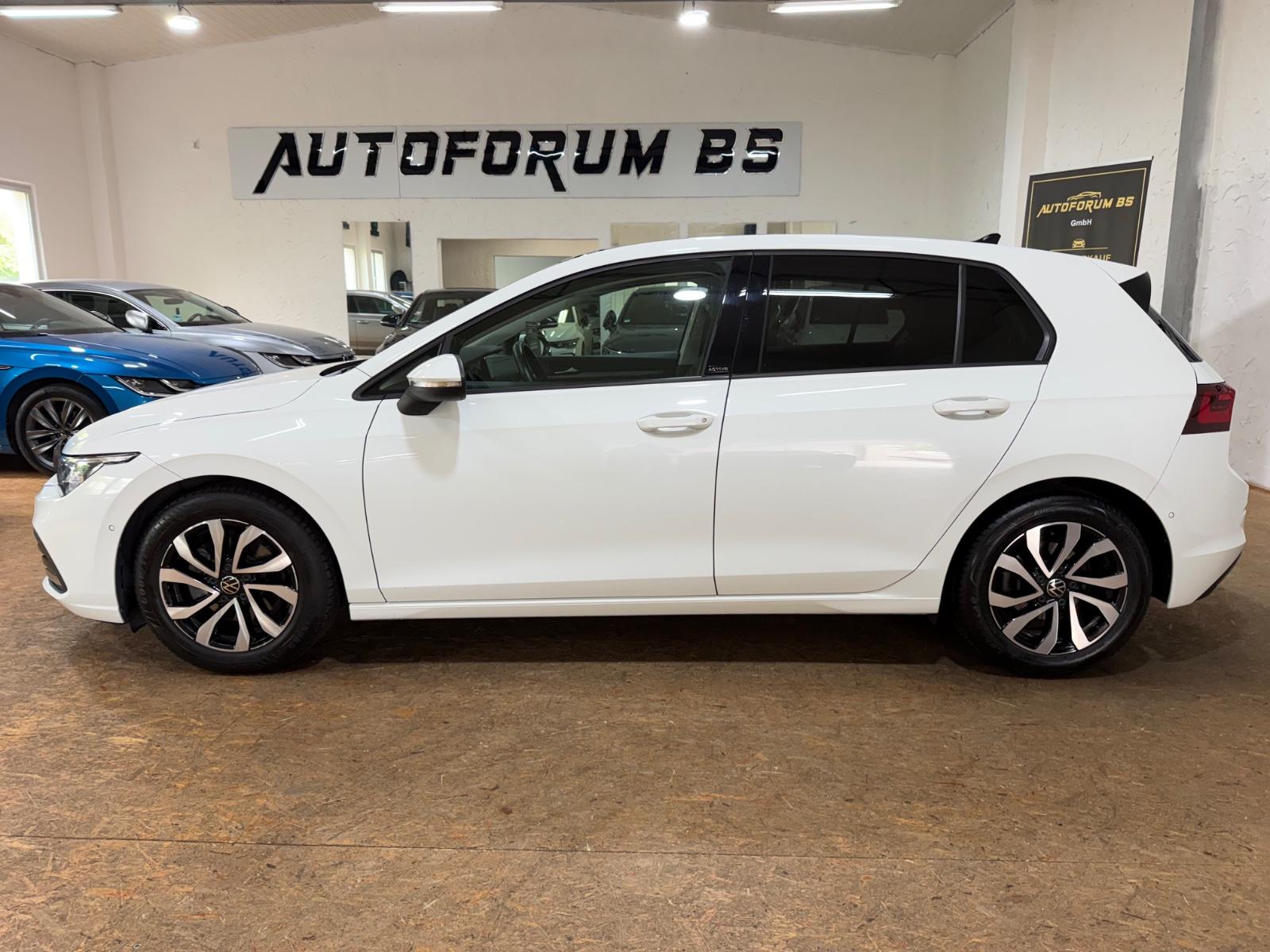 Volkswagen Golf VIII Lim.Active2.0TDI DSG/PANO/AHK/GARANTIE, миниатюра 2